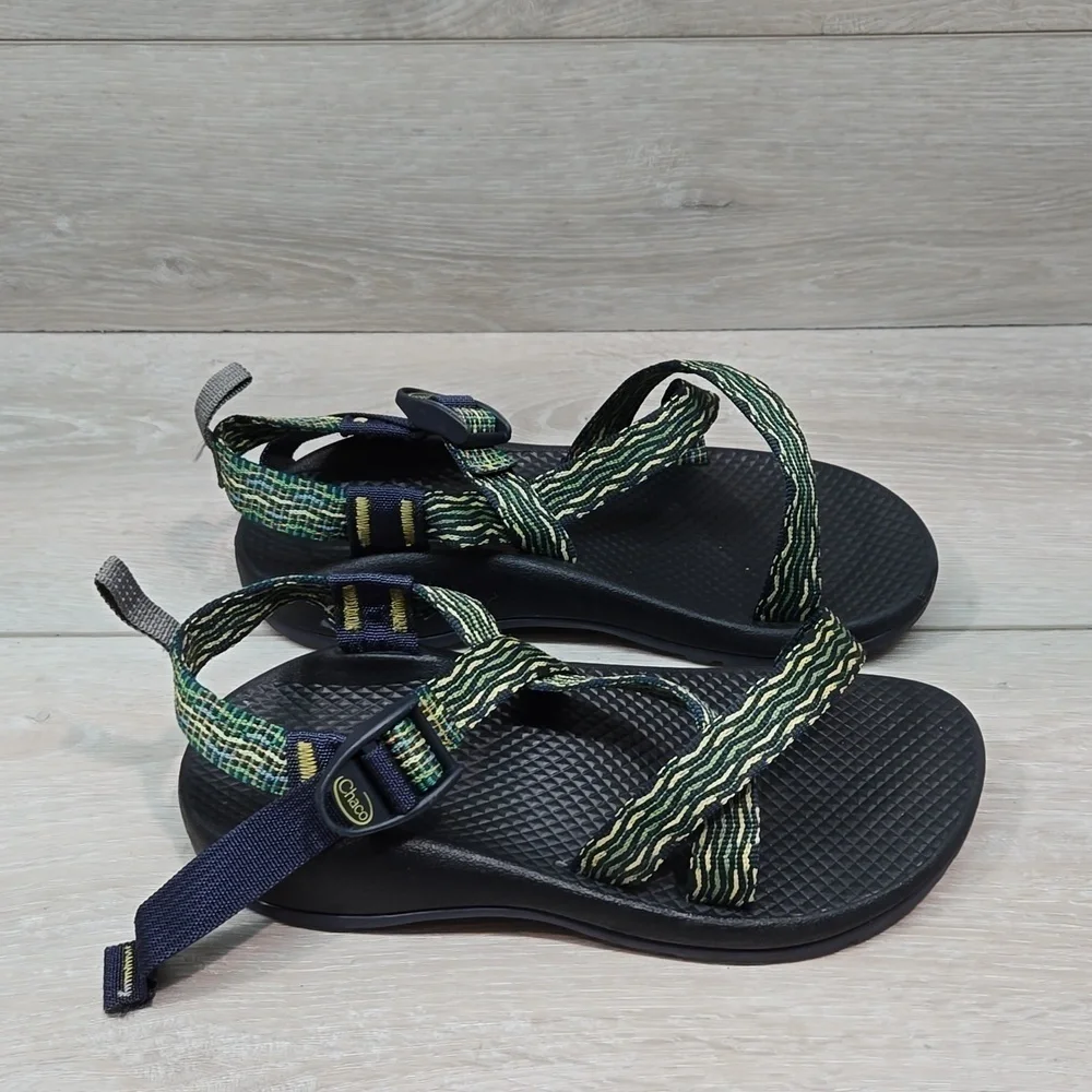 Chaco Women Big Girl Kids Outdoor Hiking Sandals shoes sz 4